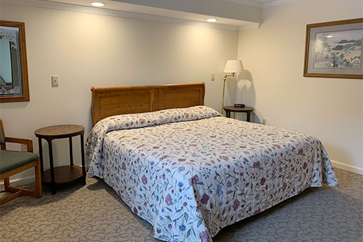 Westgate Inn room interior